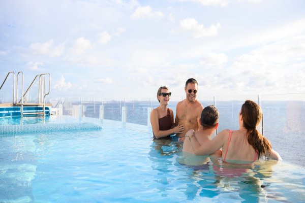 Quiet_Cove_Pool.jpg